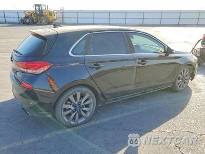 Trzecie zdjęcie samochodu z tyłu: 2018 HYUNDAI ELANTRA GT SPORT VIN:KMHH55LC4JU073336 - miniatura