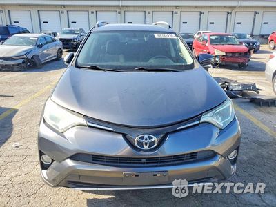 Piąte zdjęcie samochodu w środku: 2016 TOYOTA RAV4 XLE VIN:JTMRFREV4GD193206 - miniatura