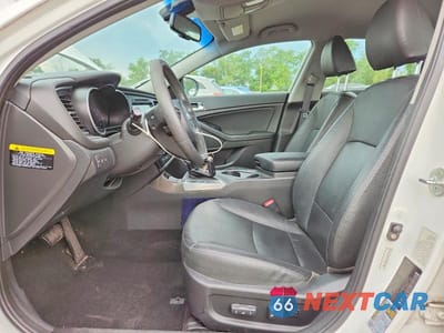 Zdjęcie 7 z 12 samochodu: 2015 KIA OPTIMA HYBRID VIN:KNAGN4AD3F5091069 - miniatura