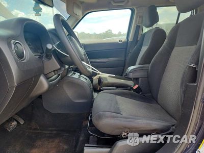 Zdjęcie 7 z 13 samochodu: 2016 JEEP PATRIOT SPORT VIN:1C4NJPBB7GD575760 - miniatura