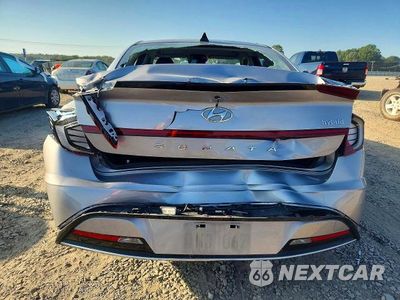 Zdjęcie 6 z 12 samochodu: 2023 HYUNDAI SONATA HYBRID SEL VIN:KMHL34JJ4PA062858 - miniatura