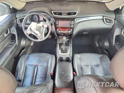 Zdjęcie 8 z 12 samochodu: 2016 NISSAN ROGUE SL VIN:5N1AT2MT0GC768562 - miniatura