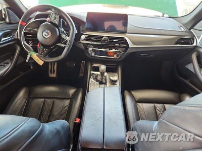 Zdjęcie 8 z 13 samochodu: 2023 BMW M550XI VIN:WBA13BK0XPCL38631 - miniatura