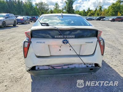 Zdjęcie 6 z 12 samochodu: 2016 TOYOTA PRIUS THREE VIN:JTDKARFU4G3010415 - miniatura