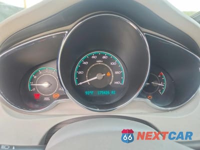 Zdjęcie 9 z 12 samochodu: 2011 CHEVROLET MALIBU LS VIN:1G1ZB5E10BF397489 - miniatura