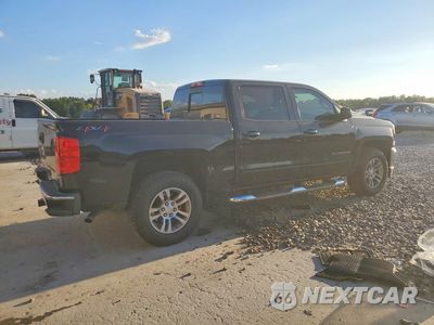 Trzecie zdjęcie samochodu z tyłu: 2018 CHEVROLET SILVERADO K1500 LT VIN:3GCUKREC8JG112027 - miniatura