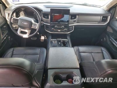 Zdjęcie 8 z 13 samochodu: 2022 FORD EXPEDITION XLT VIN:1FMJU1HT9NEA48650 - miniatura