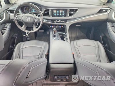 Zdjęcie 8 z 12 samochodu: 2019 BUICK ENCLAVE ESSENCE VIN:5GAERBKW8KJ231378 - miniatura