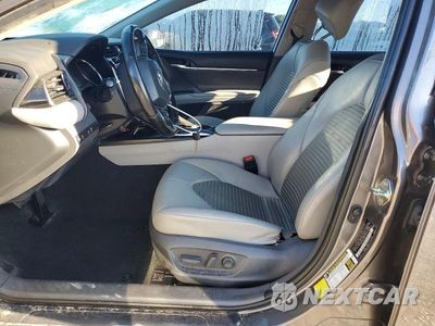 Zdjęcie 7 z 13 samochodu: 2020 TOYOTA CAMRY SE VIN:4T1G11AK9LU951243 - miniatura