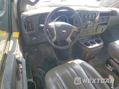Zdjęcie 8 z 13 samochodu: 2019 CHEVROLET EXPRESS BOX TRUCK VIN:1HA0GSFGXKN003646 - miniatura