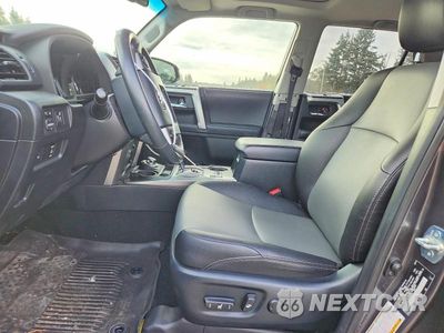 Zdjęcie 7 z 13 samochodu: 2018 TOYOTA 4RUNNER SR5 PREMIUM VIN:JTEBU5JR6J5552500 - miniatura
