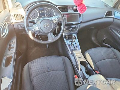 Zdjęcie 8 z 12 samochodu: 2019 NISSAN SENTRA SR VIN:3N1AB7AP9KY299986 - miniatura