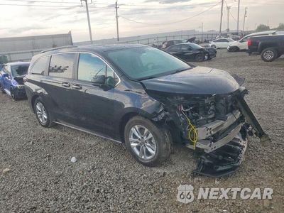 Czwarte zdjęcie samochodu z boku: 2023 TOYOTA SIENNA XLE VIN:5TDJSKFC2PS091176 - miniatura