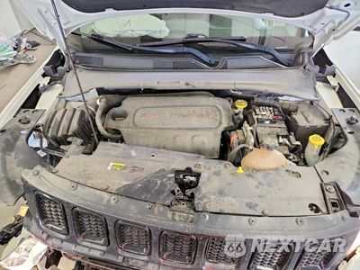 Zdjęcie 12 z 13 samochodu: 2021 JEEP COMPASS LATITUDE VIN:3C4NJDBB6MT594921 - miniatura