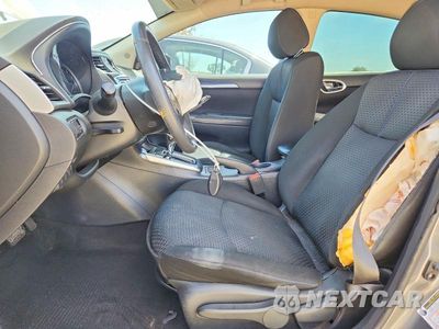 Zdjęcie 7 z 12 samochodu: 2016 NISSAN SENTRA SR VIN:3N1AB7AP1GY262101 - miniatura