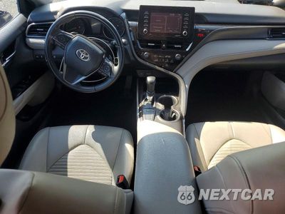 Zdjęcie 8 z 12 samochodu: 2022 TOYOTA CAMRY SE VIN:4T1G11AK3NU651989 - miniatura