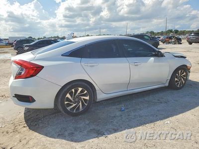 Trzecie zdjęcie samochodu z tyłu: 2018 HONDA CIVIC EX VIN:19XFC2F74JE030712 - miniatura