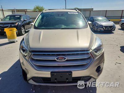 Piąte zdjęcie samochodu w środku: 2018 FORD ESCAPE TITANIUM VIN:1FMCU9J99JUC05843 - miniatura