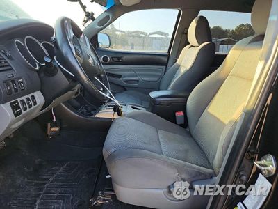 Zdjęcie 7 z 12 samochodu: 2015 TOYOTA TACOMA V6 VIN:5TFLU4EN3FX127211 - miniatura