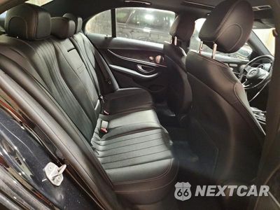 Zdjęcie 10 z 13 samochodu: 2017 MERCEDES-BENZ E 300 4MATIC VIN:WDDZF4KBXHA182734 - miniatura