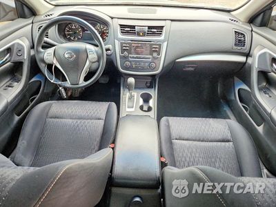Zdjęcie 8 z 13 samochodu: 2016 NISSAN ALTIMA 2.5 S VIN:1N4AL3AP8GN379776 - miniatura