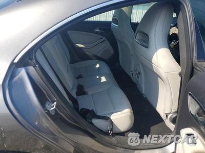 Zdjęcie 10 z 12 samochodu: 2015 MERCEDES-BENZ CLA 250 VIN:WDDSJ4EB2FN161149 - miniatura