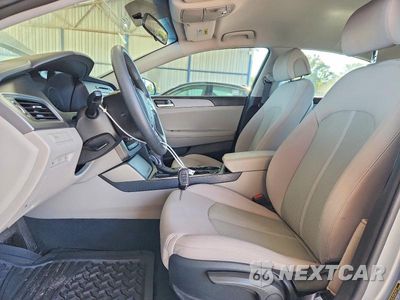 Zdjęcie 7 z 12 samochodu: 2015 HYUNDAI SONATA SE VIN:5NPE24AF8FH012659 - miniatura