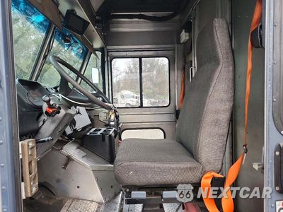 Zdjęcie 7 z 12 samochodu: 2020 FREIGHTLINER MT45G CHASSIS DELIVERY TRUCK VIN:4UZAC2EA8LCLZ6914 - miniatura
