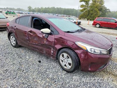 Czwarte zdjęcie samochodu z boku: 2017 KIA FORTE LX VIN:3KPFK4A7XHE048308 - miniatura