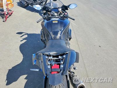 Zdjęcie 6 z 9 samochodu: 2024 YAMAHA YZFR1 VIN:JYARN66Y9RA001191 - miniatura