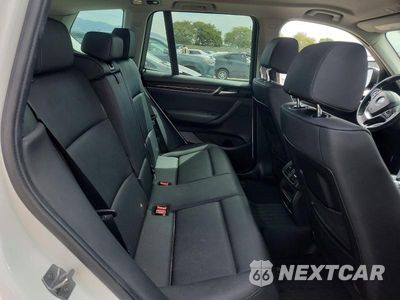 Zdjęcie 10 z 13 samochodu: 2017 BMW X3 SDRIVE28I VIN:5UXWZ7C34H0V86520 - miniatura