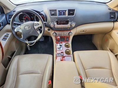 Zdjęcie 8 z 13 samochodu: 2012 TOYOTA HIGHLANDER LIMITED VIN:5TDYK3EH4CS052679 - miniatura