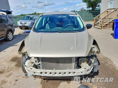 Piąte zdjęcie samochodu w środku: 2017 FORD ESCAPE S VIN:1FMCU0F79HUA21676 - miniatura