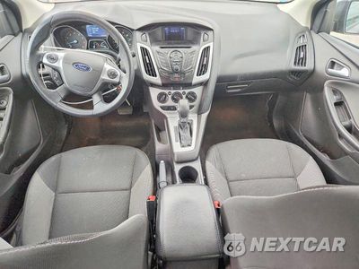 Zdjęcie 8 z 13 samochodu: 2014 FORD FOCUS SE VIN:1FADP3K26EL266339 - miniatura