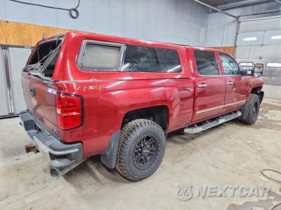 Trzecie zdjęcie samochodu z tyłu: 2018 CHEVROLET SILVERADO K3500 LTZ VIN:1GC4K0EY3JF239132 - miniatura