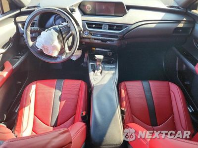 Zdjęcie 8 z 12 samochodu: 2021 LEXUS UX 250H VIN:JTHE9JBH9M2052854 - miniatura