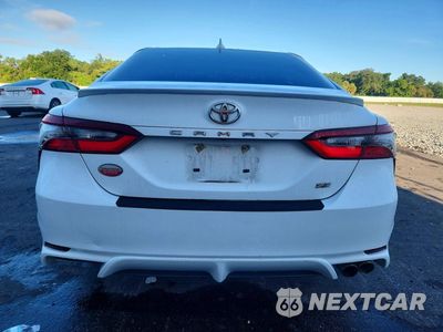 Zdjęcie 6 z 12 samochodu: 2021 TOYOTA CAMRY SE VIN:4T1G11AK3MU415857 - miniatura