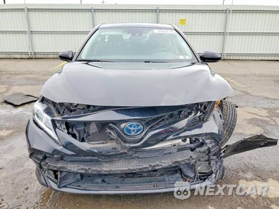 Piąte zdjęcie samochodu w środku: 2020 TOYOTA CAMRY LE VIN:4T1C31AK0LU540502 - miniatura