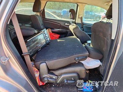 Zdjęcie 11 z 13 samochodu: 2020 DODGE JOURNEY SE VIN:3C4PDCAB5LT237787 - miniatura