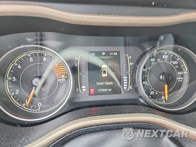 Zdjęcie 9 z 13 samochodu: 2016 JEEP CHEROKEE LATITUDE VIN:1C4PJMCS1GW198949 - miniatura