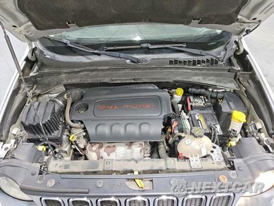 Zdjęcie 12 z 13 samochodu: 2015 JEEP RENEGADE LATITUDE VIN:ZACCJBBT8FPB45724 - miniatura