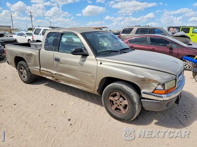 Czwarte zdjęcie samochodu z boku: 2002 DODGE DAKOTA SLT VIN:1B7GL42X32S604060 - miniatura