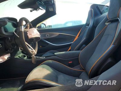 Zdjęcie 7 z 12 samochodu: 2025 MCLAREN AUTOMOTIVE ARTURA VIN:SBM16BEA9SW002918 - miniatura
