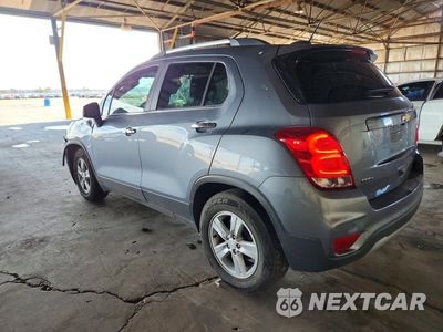 Drugie zdjęcie samochodu z przodu: 2020 CHEVROLET TRAX 1LT VIN:3GNCJLSB1LL190755 - miniatura