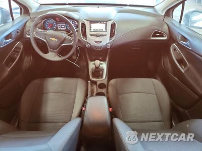 Zdjęcie 8 z 12 samochodu: 2017 CHEVROLET CRUZE LS VIN:1G1BB5SM1H7122619 - miniatura