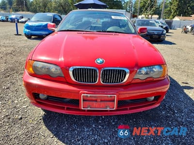 Piąte zdjęcie samochodu w środku: 2002 BMW 325 CI VIN:WBABS33422JY42738 - miniatura