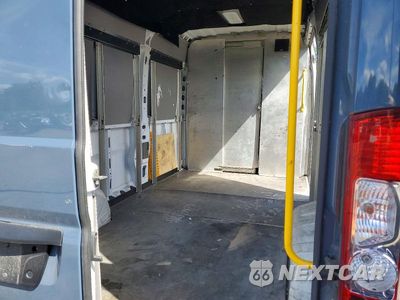 Zdjęcie 10 z 13 samochodu: 2018 RAM PROMASTER 1500 1500 HIGH VIN:3C6TRVDG3JE161398 - miniatura