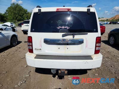 Zdjęcie 6 z 13 samochodu: 2012 JEEP LIBERTY SPORT VIN:1C4PJMAK3CW207082 - miniatura