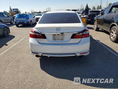 Zdjęcie 6 z 12 samochodu: 2017 HONDA ACCORD SPORT VIN:1HGCR2F55HA225197 - miniatura