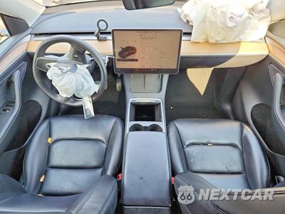 Zdjęcie 8 z 12 samochodu: 2023 TESLA MODEL Y VIN:7SAYGAEE4PF844193 - miniatura